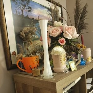 Vintage Tall Art Glass/Eiffel Tower 12" White/Frosted Trumpeted Table Vase